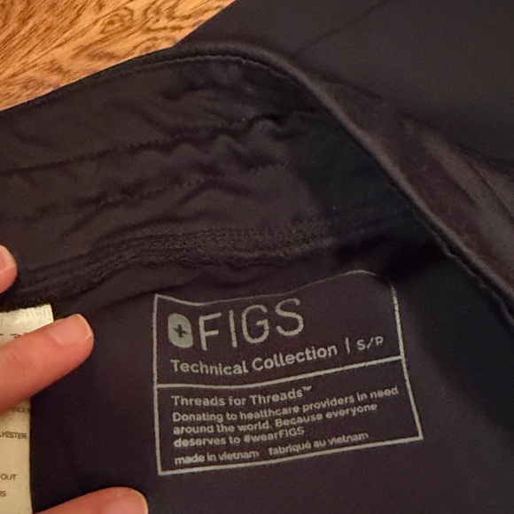 Figs Scrub Set - Picture 4 of 4